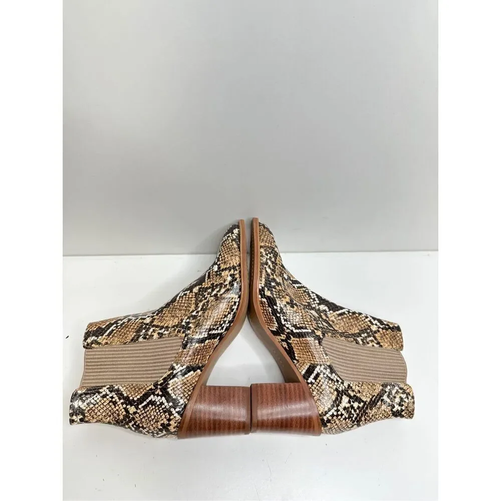 Vince‎ Camuto Boots Size 6 Leather Animal Print Almond Toe Ankle Booties